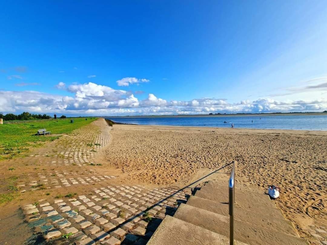 De Corner Van Zeeland Met Jacuzzi Sint Annaland Dış mekan fotoğraf